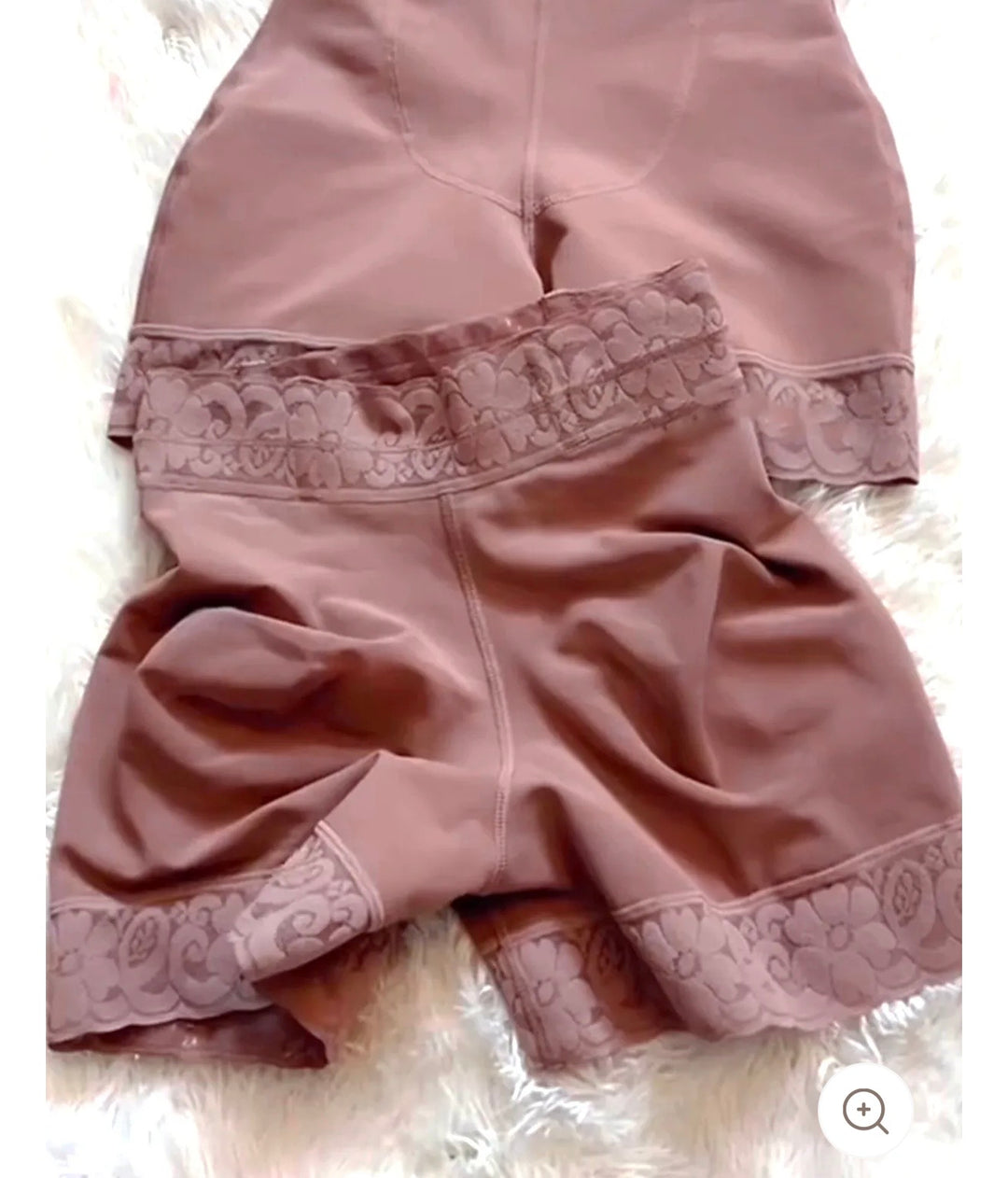Lace Stitching Butt Lifting Slimmer Front Buckle Shaping Shorts